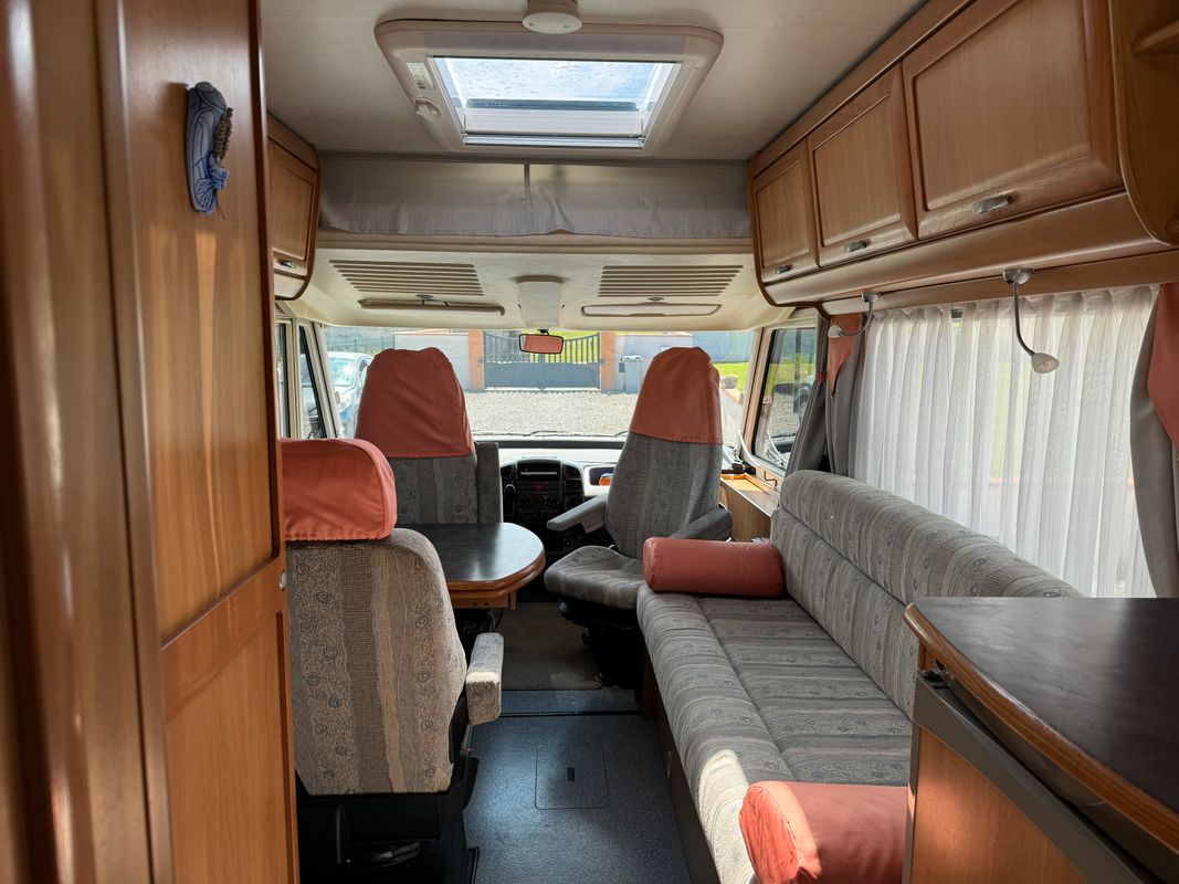 Camping-car occasion Hymer B584