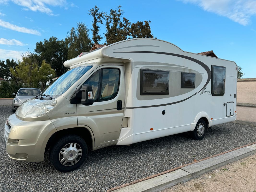 Camping-car occasion Burstner Ixeo IT 734 - VENDU -