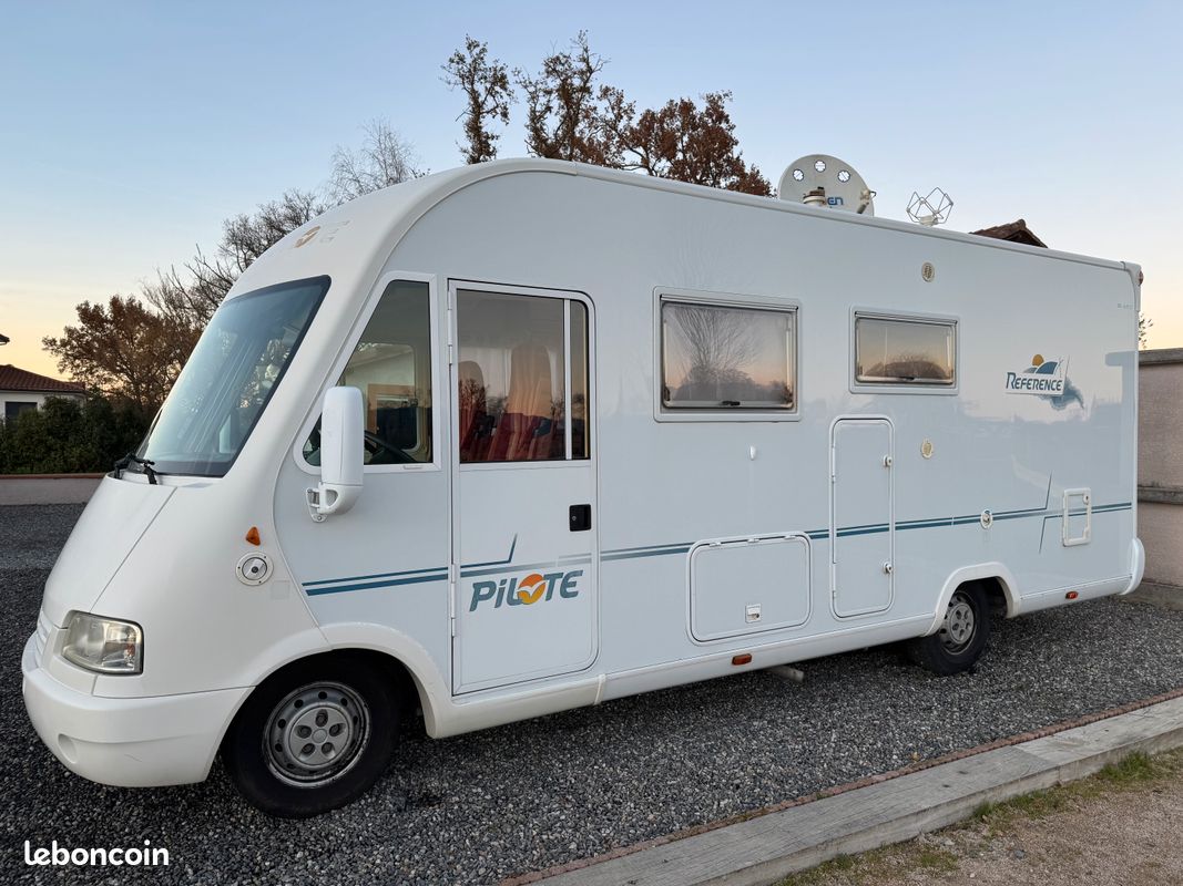 Camping-car occasion Pilote Référence G 682