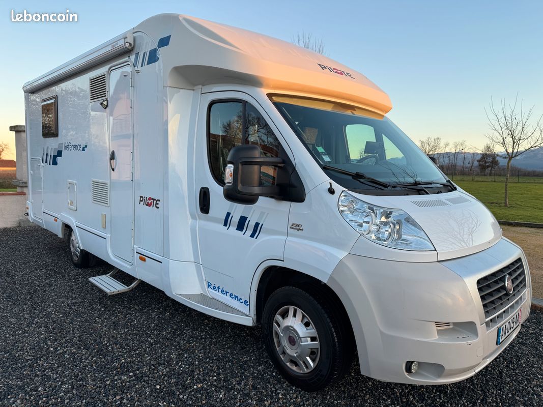 Camping-car occasion Pilote P 730 Référence